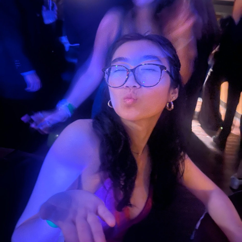 Meet your Posher, Brook